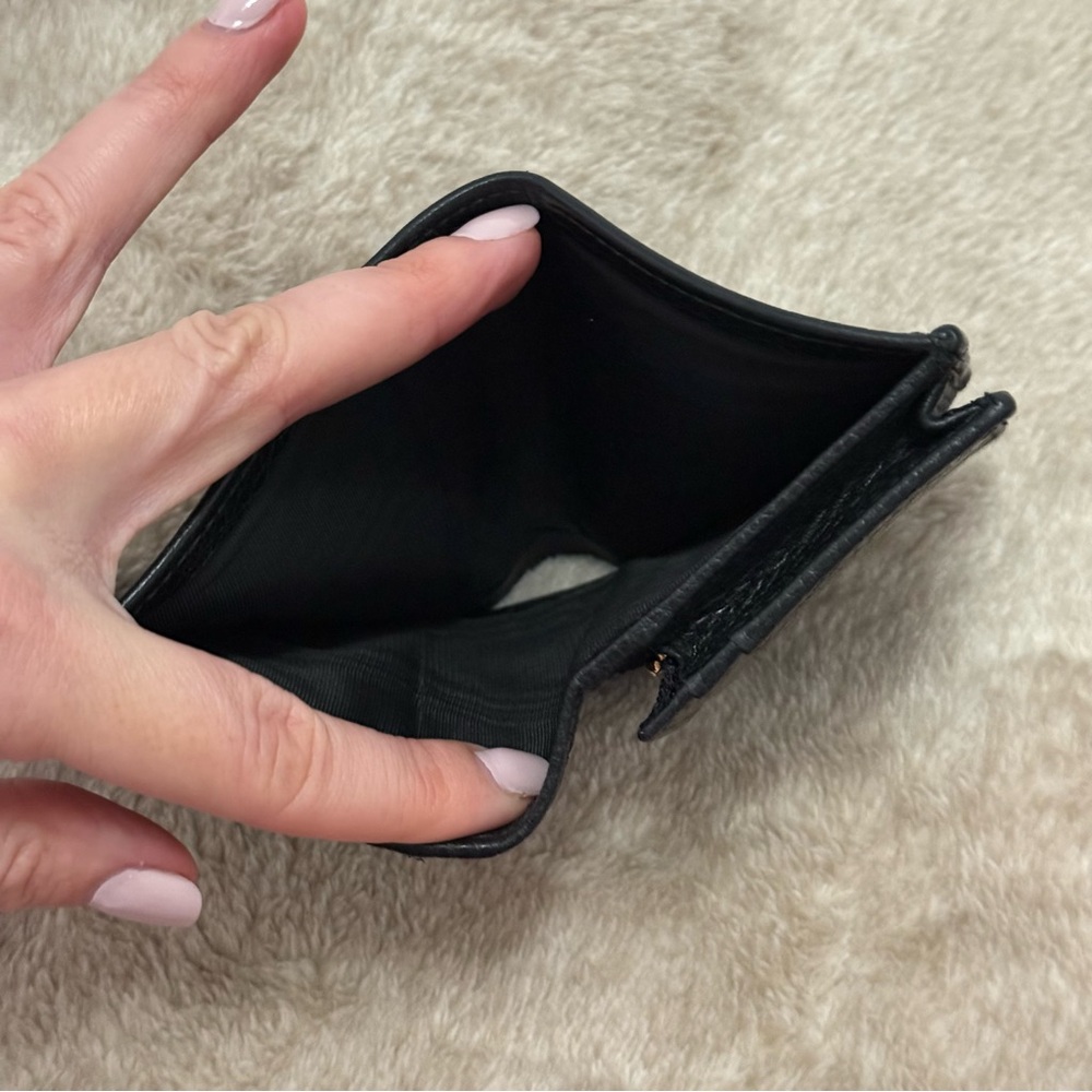 Gucci Black Pebbled Leather wallet - Picture 8 of 8